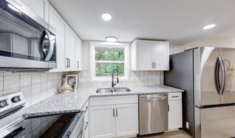 444 Buffalo Dr, Indianapolis, IN 46217