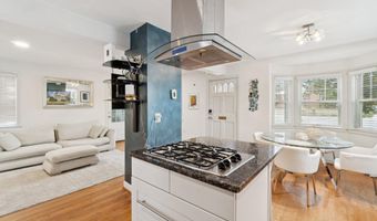 5300 WILSON Blvd, Arlington, VA 22205