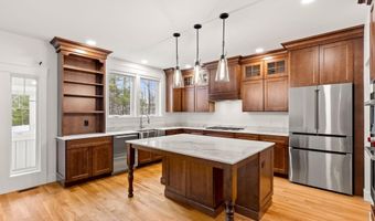 7 Sundance Ln, Bow, NH 03304
