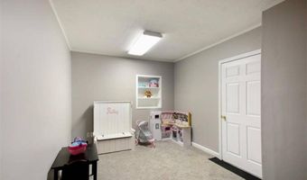 1825 HICKORY CREEK Ct NW, Acworth, GA 30102