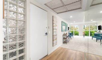 1927 Glendon 301, Los Angeles, CA 90025