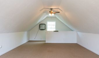 372 Brookside Dr, Algood, TN 38506