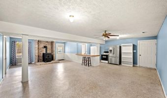 712 Cherry Hill Rd, Amherst, VA 24521