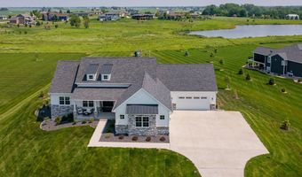 652 Xanadu Pl, Ames, IA 50014