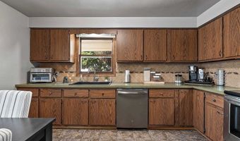 1545 N BLOSSOM Dr, Appleton, WI 54914
