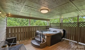 27 29 & 31 A/B Brown Rd, Asheville, NC 28806