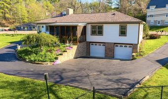 19 Pomeroy Rd, Athens, OH 45701