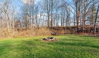 1612 W Glenville Rd, Amsterdam, NY 12010