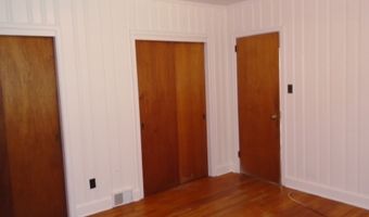122 Houston, Barnesville, GA 30204