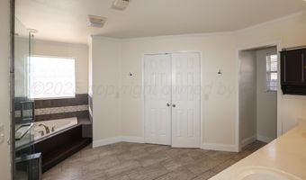 6829 GLENOAK Ln, Amarillo, TX 79109