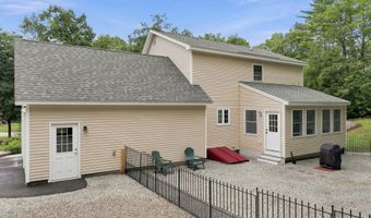 82 Pine Meadows Cir, Bennington, NH 03442