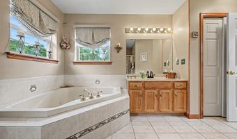 66 Harper Ct, Albrightsville, PA 18210