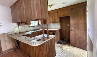 442 Robinson St, Atmore, AL 36502