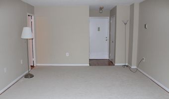 2500 N VAN DORN St 316, Alexandria, VA 22302
