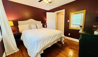 121 Woodland Way, Abbeville, SC 29620