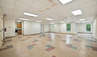 10 Pethaven Ln, Augusta, ME 04330