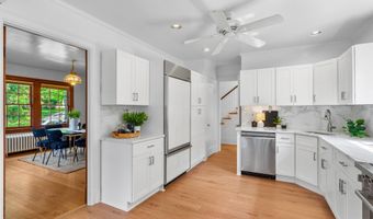 535 W 40TH St, Baltimore, MD 21211