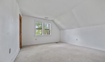 7 Goodrich Falls Rd, Bartlett, NH 03838