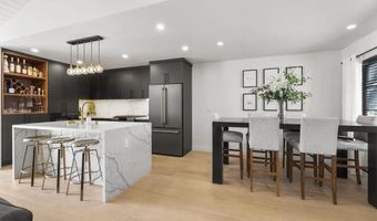 2146 Foster St, Oceanside, CA 92054