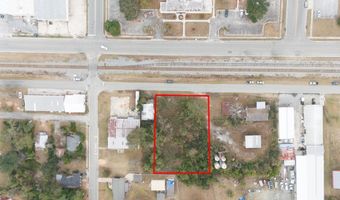 213 SE Park, Baxley, GA 31513