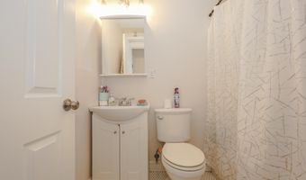 64 Bremen St, Boston, MA 02128