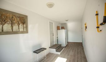 2317 E Spruce St, Algona, IA 50511