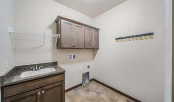 3758 N WAYSIDE Ln, Appleton, WI 54913
