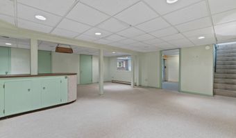 20 Isamay Dr, Bristol, CT 06010
