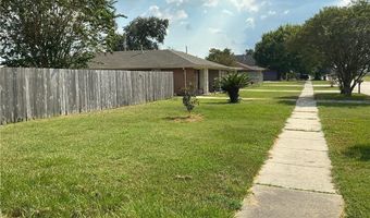 1433 PERRIN Dr, Arabi, LA 70032