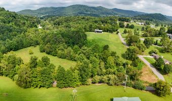 380 Swan Pond Rd, Barbourville, KY 40906