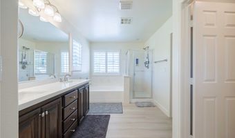 10543 WINTER GRASS Dr, Las Vegas, NV 89135