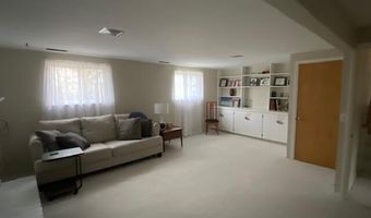 1280 Kuehnle Ct, Ann Arbor, MI 48103