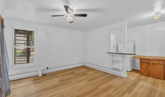 77 Center St, Bangor, ME 04401