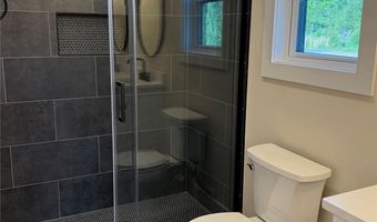15 Woodchuck Cv, Alexander, NC 28701