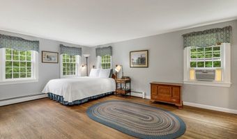69 King Rd, Bedford, NH 03110