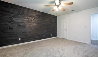 218 Hunters Run Dr, Benton, AR 72015