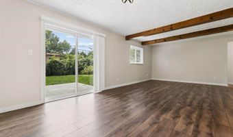 3805 Gilroy Rd, Columbus, OH 43227