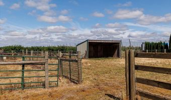 19801 OLMSTEAD Rd NE, Aurora, OR 97002