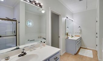 430 Bay Pointe Cir, Brandon, MS 39047