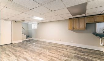 97 Williams Ave, East Providence, RI 02914