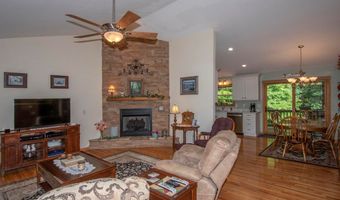 82 Rileigh Ridge Rd, Blairsville, GA 30512
