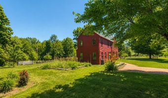1 Smith Ln, Amherst, NH 03031