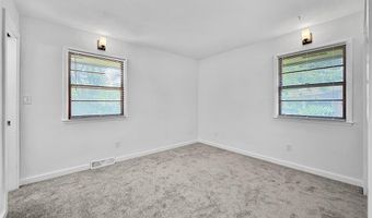 6785 NW 10th St, Des Moines, IA 50313
