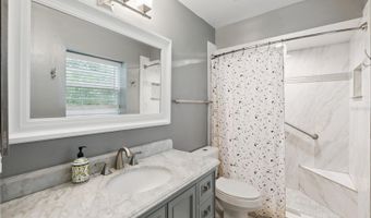 324 HICKORY Ct, Apopka, FL 32712