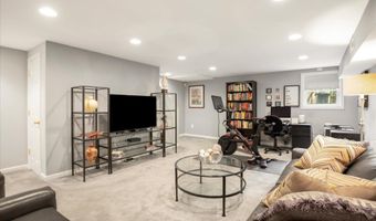 323 T St NW, Washington, DC 20001