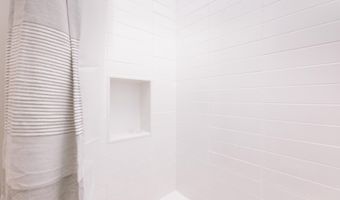 7 HAMILL Rd 7C, Baltimore, MD 21210
