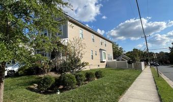 934 19TH St S, Arlington, VA 22202