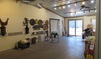 124 N McKinley St, Angola, IN 46703