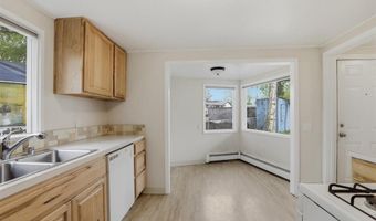 2101 Roosevelt Dr, Anchorage, AK 99517