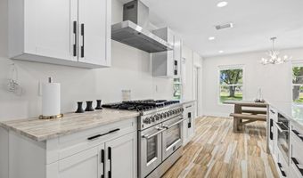 17900 Oak Creek Rd, Alva, FL 33920